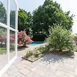 Ham - Luxury In The Betuwe *