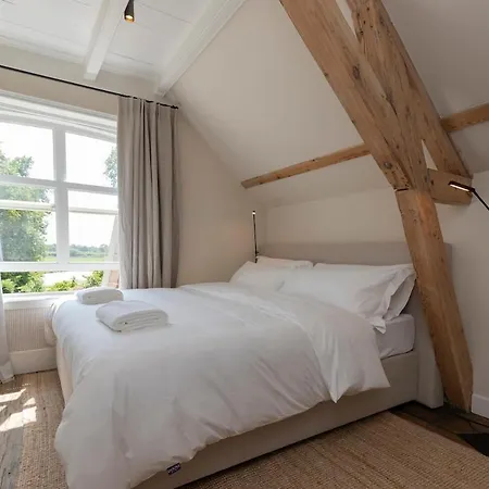 Ham - Luxury In The Betuwe * Kerk-Avezaath (Gelderland)